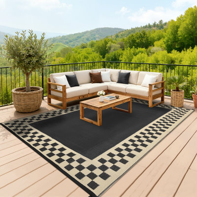 Geometric Machine Printed 549cm X 274cm Area Rug