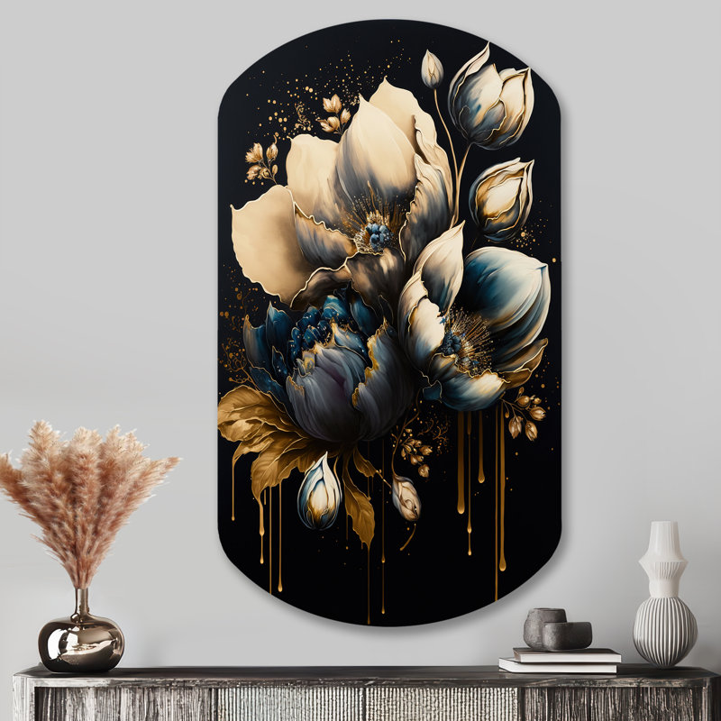«Blue and Gold Tulips III», art mural asymétrique en forme de cylindre de tulipe, H 43 po x l 23 po