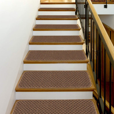 Idlewild Non-Slip Stair Tread