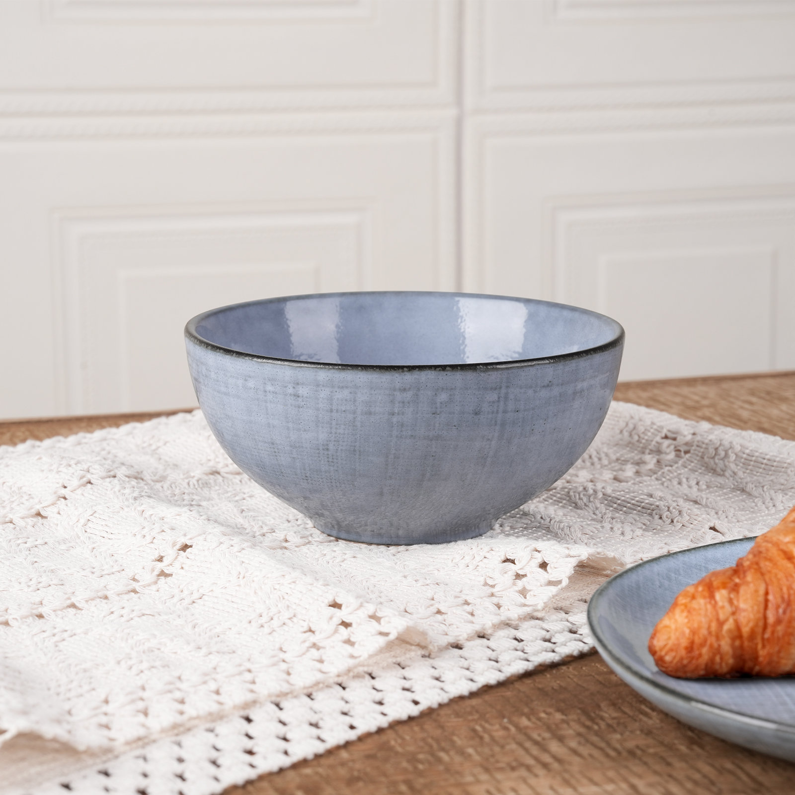 Adomas Stoneware Dinnerware Set, Blue