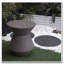 Table d'appoint d'extérieur robuste en faux terrazzo-472701904