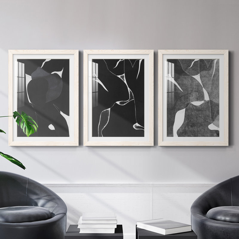 Night Bloom I - ensemble de 3 cadres photo, H 37,5 po x l 82,5 po x P 1,5 po, Blanc
