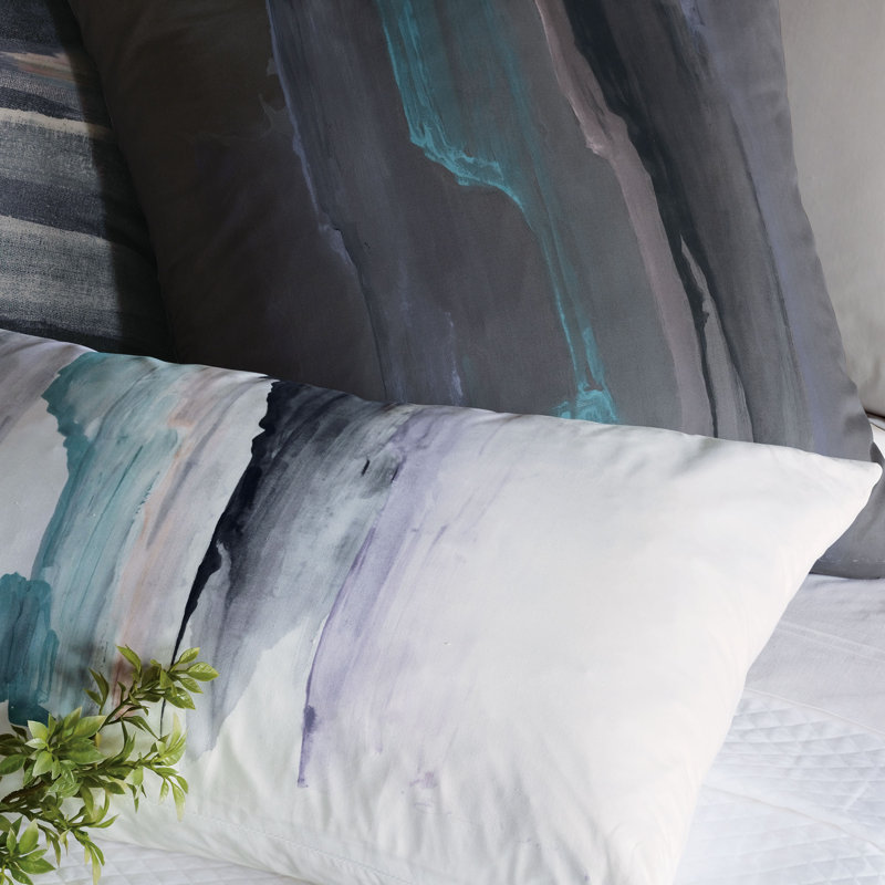 Lyra Square Pillow Cover & Insert