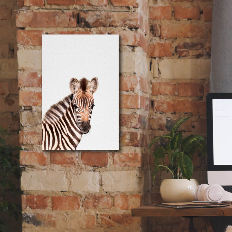 «Baby Zebra» par Tai Prints, H 18 po x l 12 po x P 0,75 po