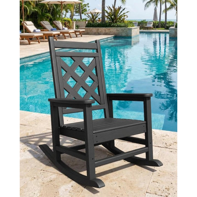 Outdoor Lounge Chair