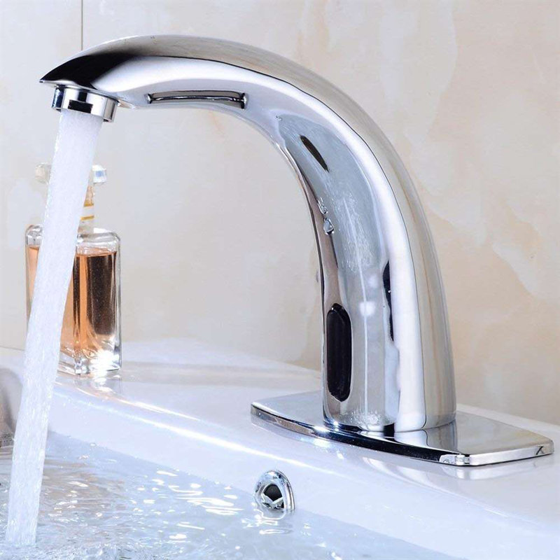 Lano Wall Mounted Chrome Rain Showerhead with LED Lights for a Relaxing Daily Routine