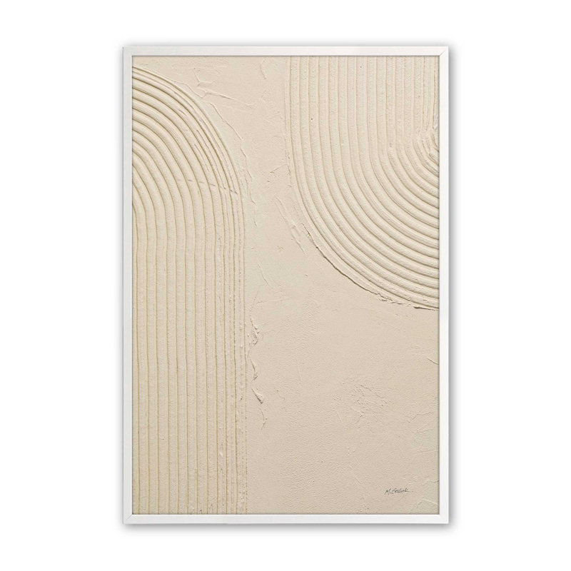 «Echoed Curves» en beige I, H 15 po x l 12 po, Blanc