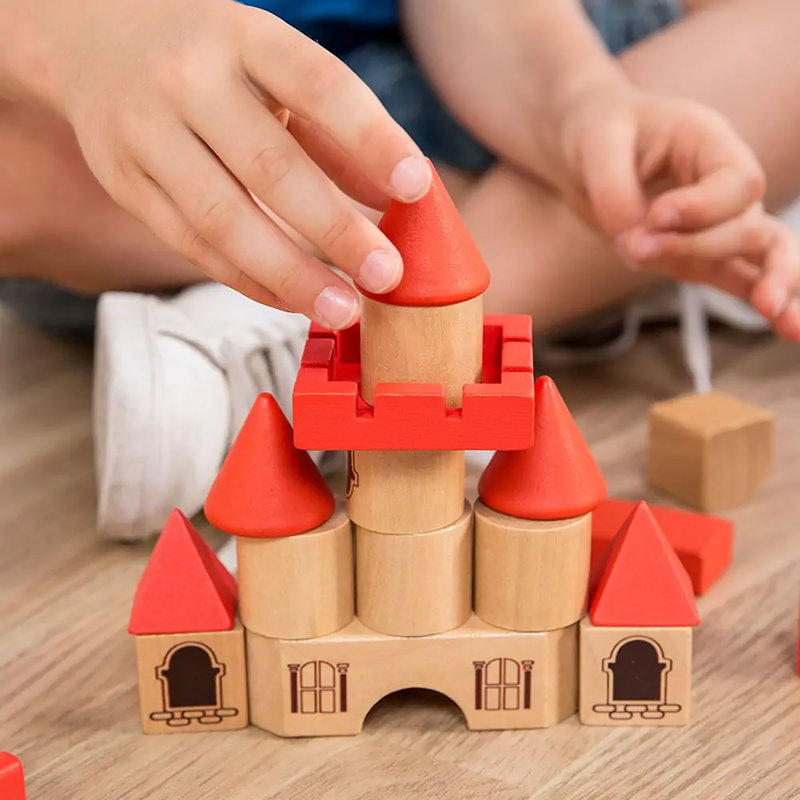Château empilable en bois