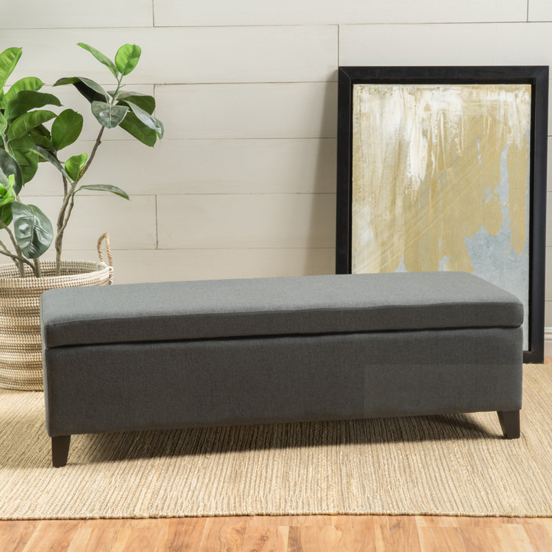 Repose-pieds de rangement spacieux Hartford avec charnières à pression et pieds en bois de bouleau durable pour un confort moderne