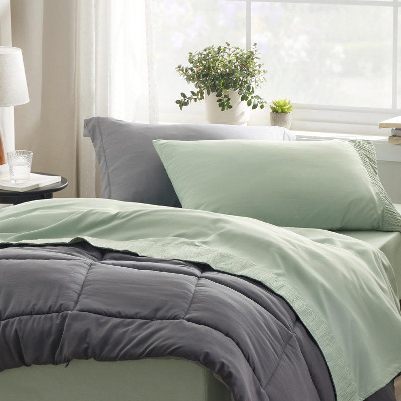 Bedsure Polyester Microfiber Sheet Set Hotel Luxury Sheets, Easy Care Cooling Bed Sheet Set 84GSM(65" x 99")GentleSoft™️