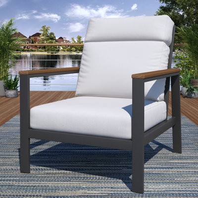 Fauteuil club d'extérieur en métal avec coussin Sunbrella Townsend