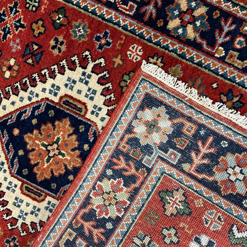 Tapis 2 pi 6 po x 6 pi