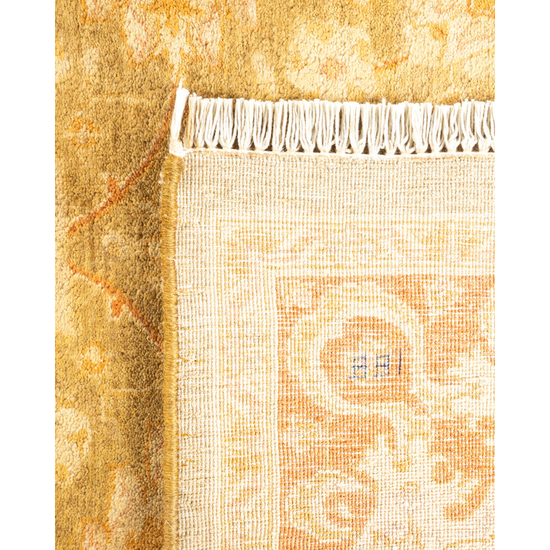 Classic One-of-a-Kind 4' 7" X 6' 6" Hand Knotted Area Rug