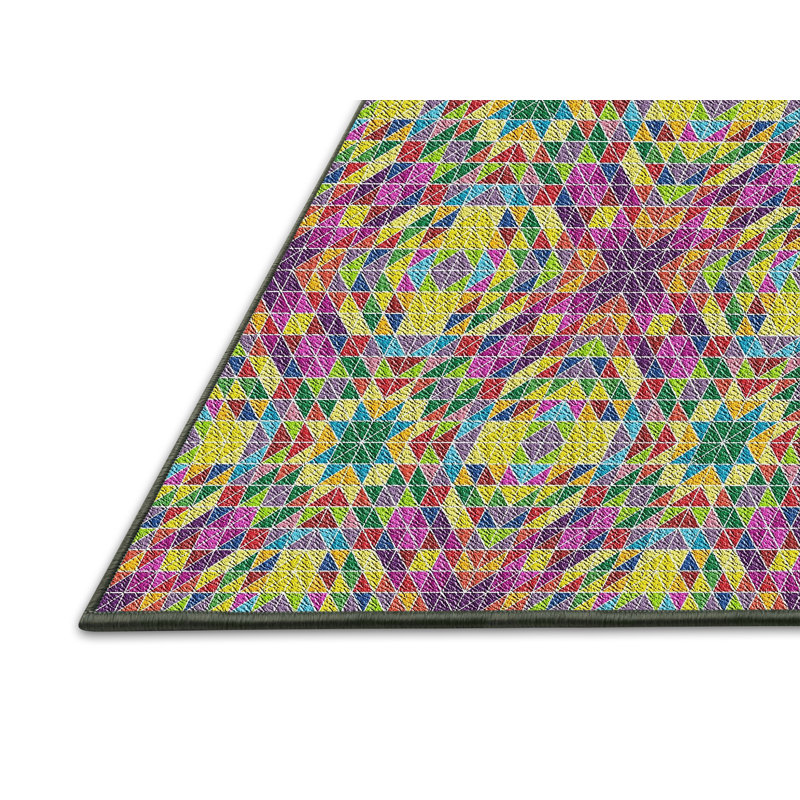 Geometric Indoor Rug, Rectangle 5' x 7'