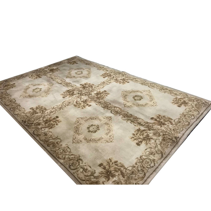 Tapis ivoire noué à la main de haute qualité