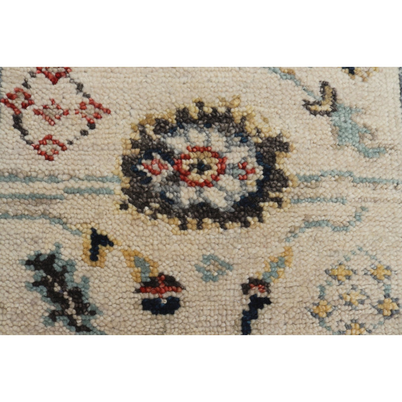 Oriental Area Rug in Beige