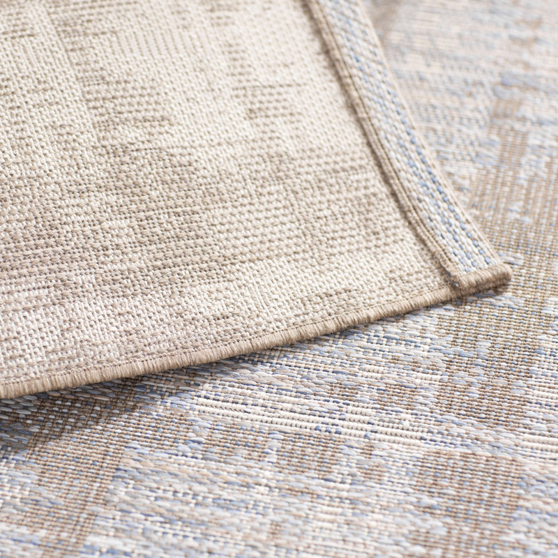 Tapis intérieur / extérieur bleu ciel / blanc Miesner, Rectangle 3 pi 11 po x 5 pi 7 po