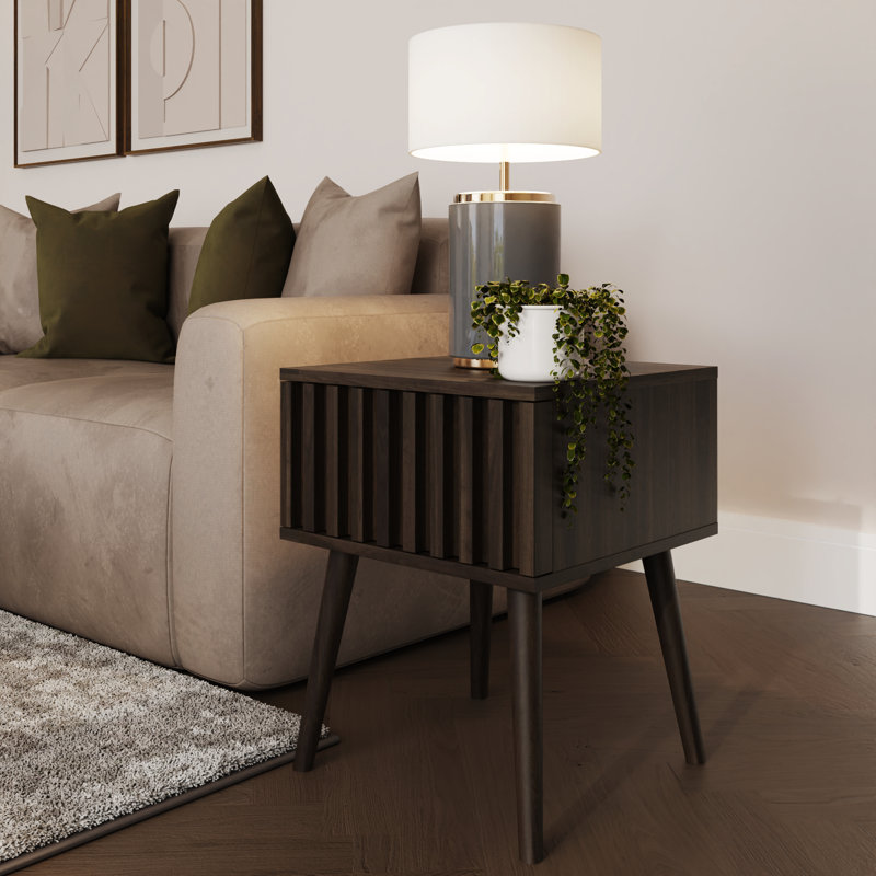 Gowans End Table, Walnut
