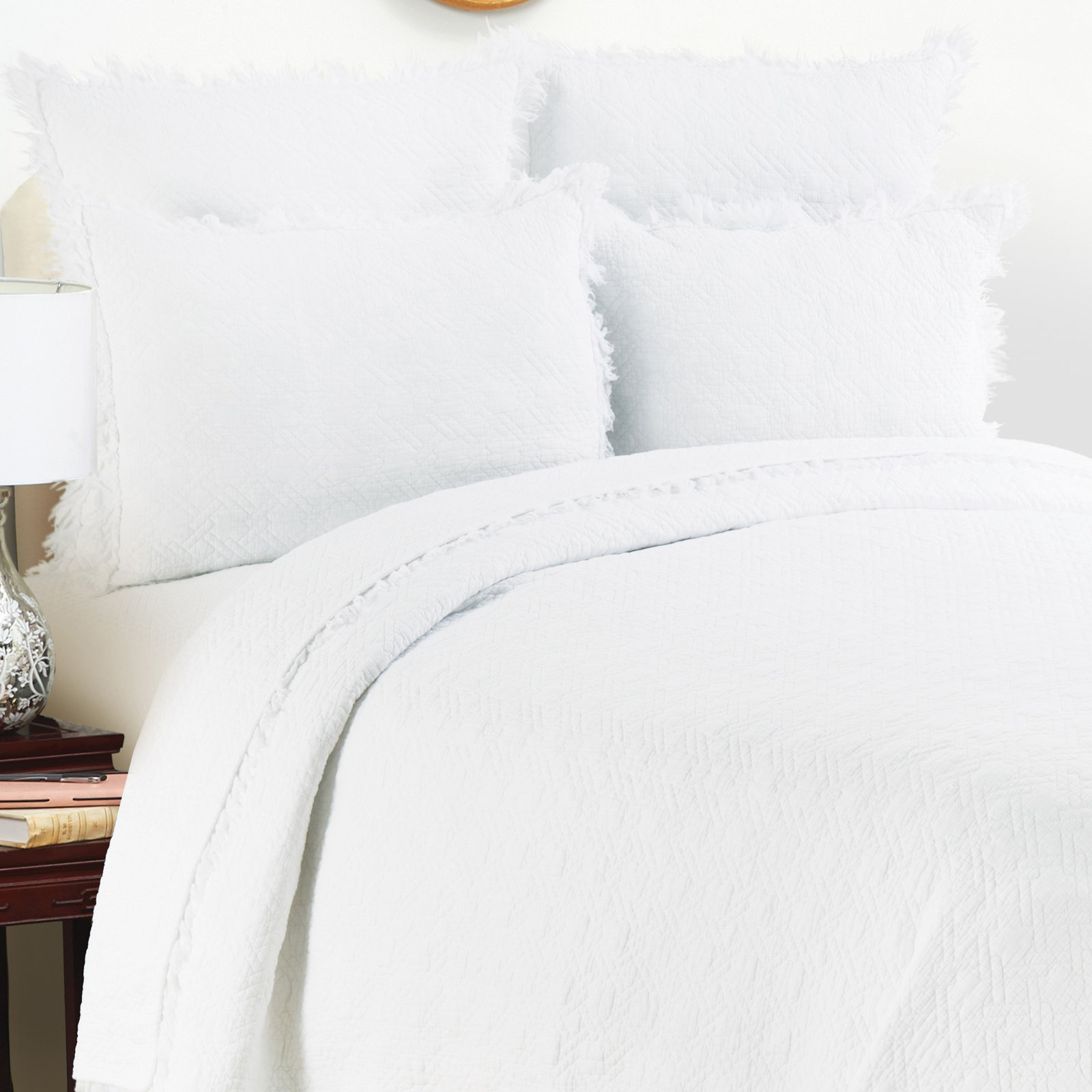 Marcine Cotton Quilt Set, Full/Queen Quilt + 2 Shams, White