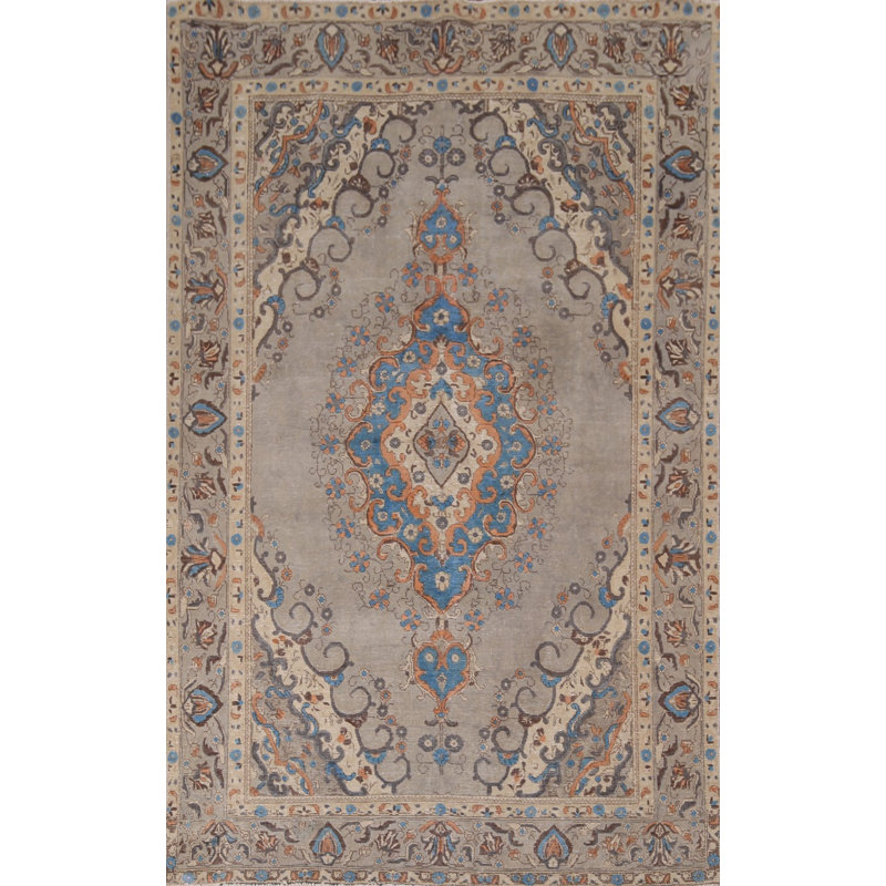 Tapis traditionnel en laine vieilli 7 x 10