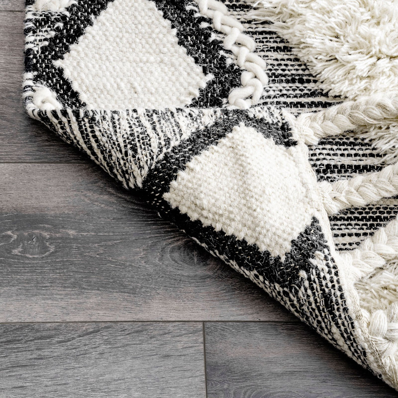 Stgermain Wool Moroccan Indoor Rug, Rectangle 4' x 6'
