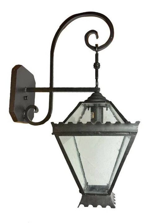 Outdoor Lanterns & Lamps