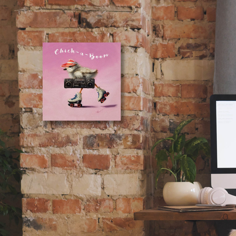 «Roller Chick» par Lucia Heffernan, H 12 po x l 12 po x P 0,75 po