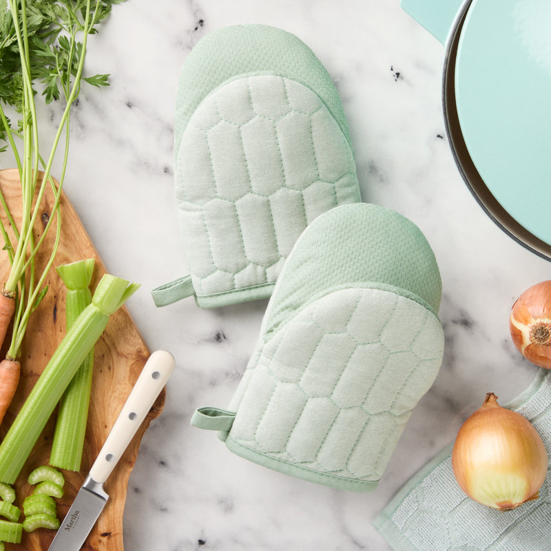 Ensemble de 2 mini-gants matelassés en chambray matelassés MARTHA STEWART - rouge 5,5 po x 8 po, Vert menthe