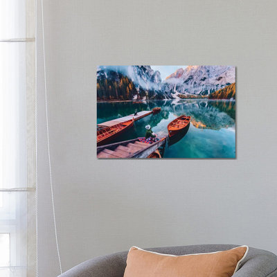 « Boats on the Lake » par Hobopeeba-reproduction de photo