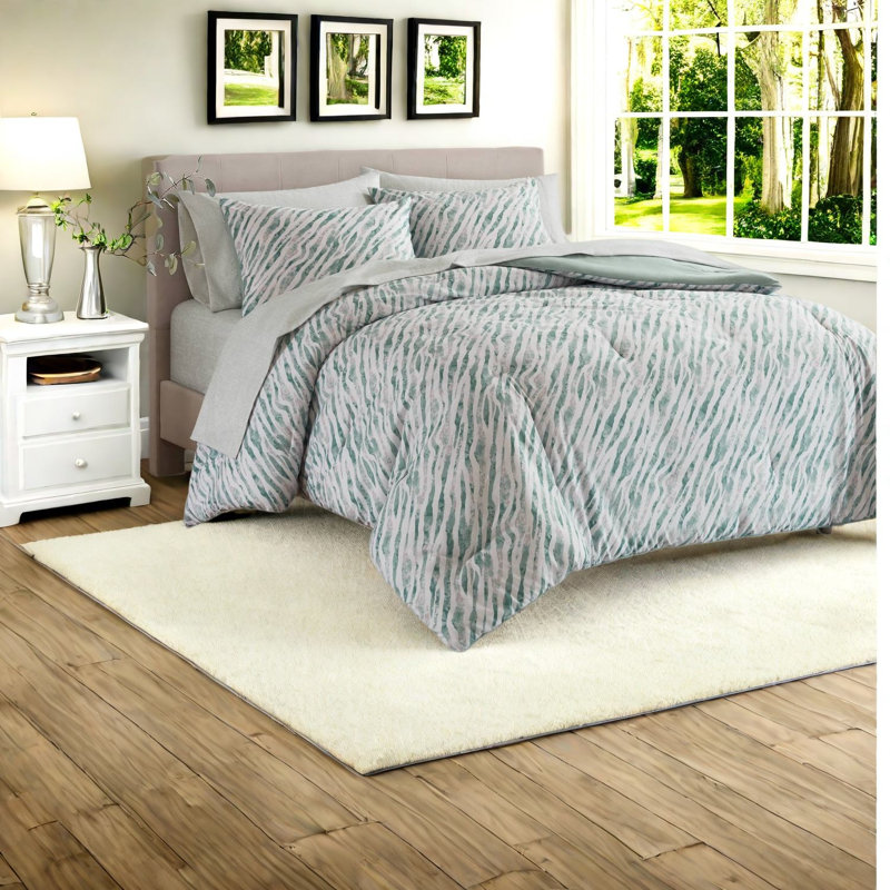 Striped and Abstract Comforter Set
