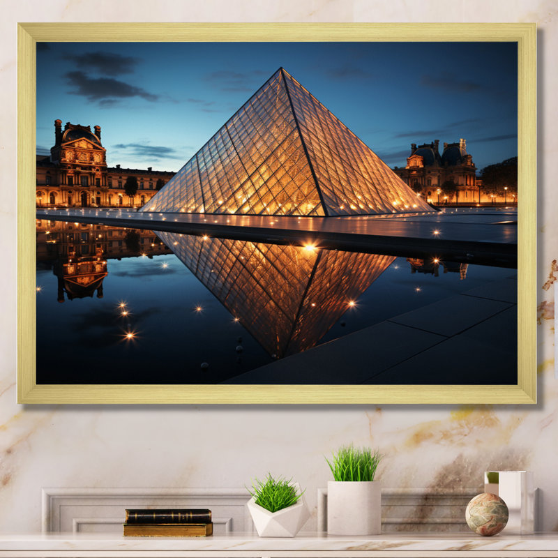 France Louvre Illumination I - impression, H 16 po x l 32 po x P 1 po, Cadre doré simple