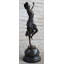 Figurines et sculptures