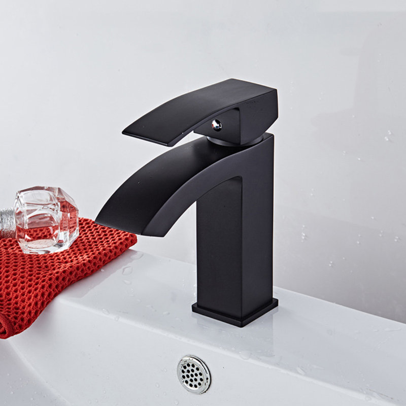 Single-Hole Single-handle Bathroom Faucet, Bronze