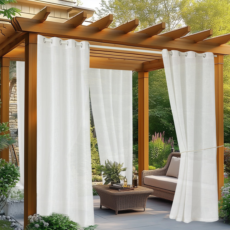 Paire de rideaux d'extérieur semi-transparents en polyester Draycott (ensemble de 2), L 52 po x L 84 po