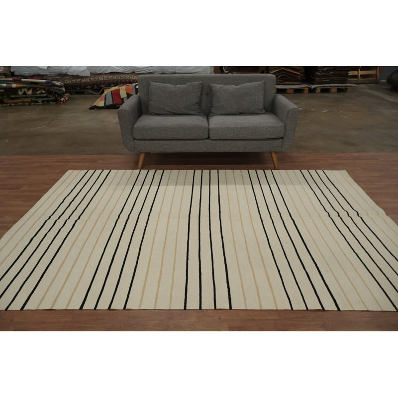 Tapis élégant Kilim 6 x 9 avec lignes noires modernes