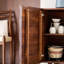 Buffet en bois massif au design créatif-129991052