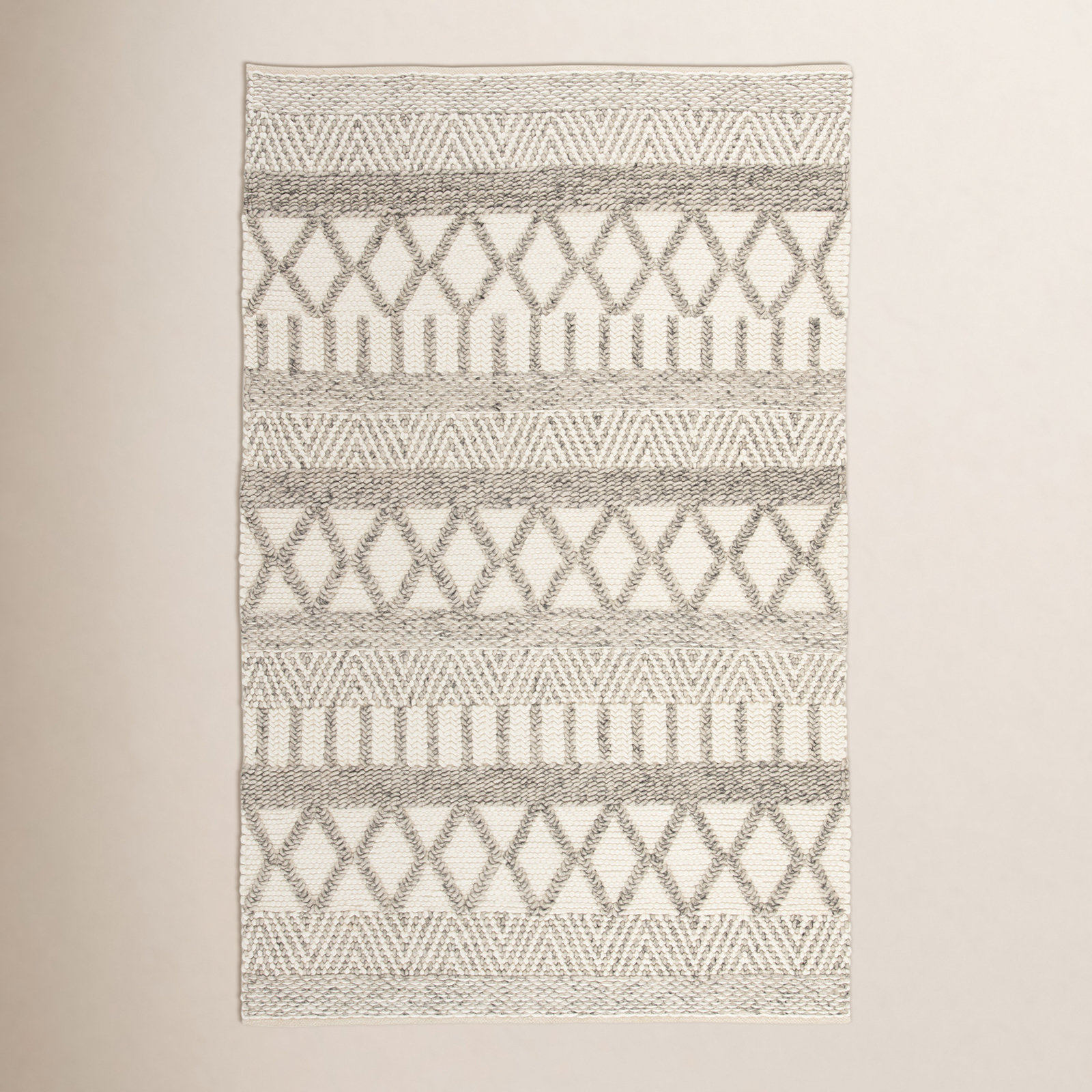 Gayle Gray Beige Hand-Woven Geometric Wool Rug, Rectangle 5' x 8'