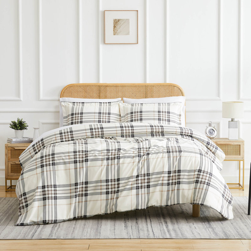 Vilano Plaid Oversized Microfiber Duvet Cover Set by Southshore Fine linens, Twin/Twin XL Duvet Cover + 1 Standard Sham