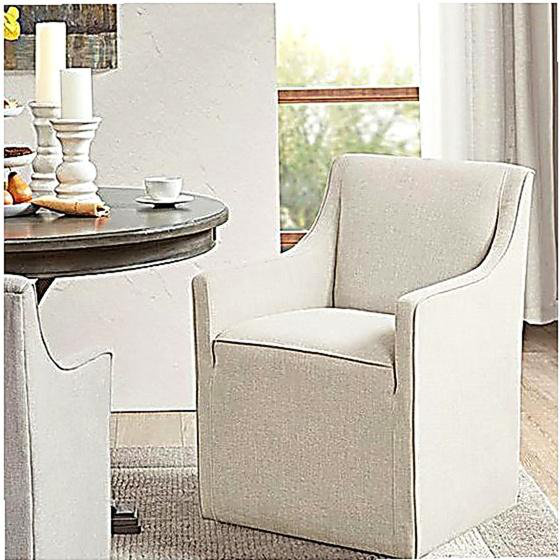 Chaise avec accoudoirs de salle à manger à jupe