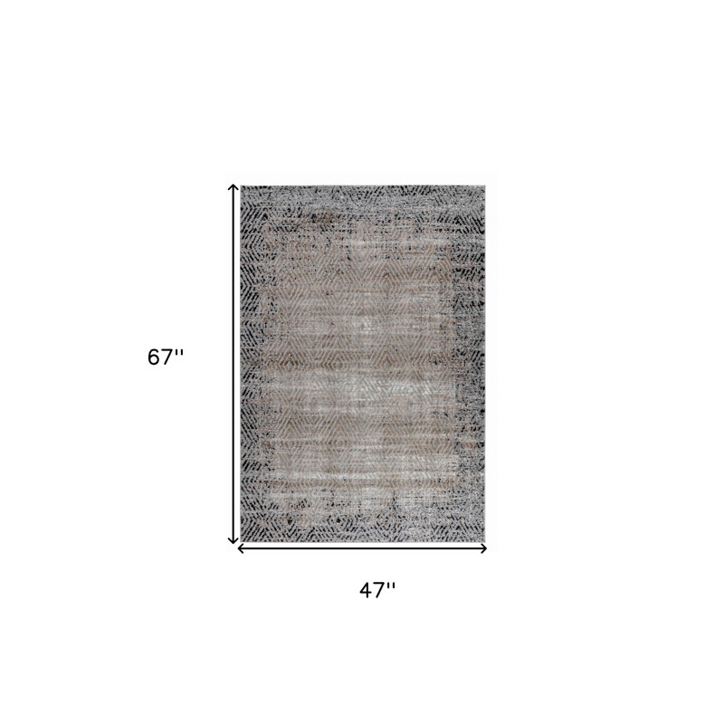 4' X 6' Brown Geometric Area Rug