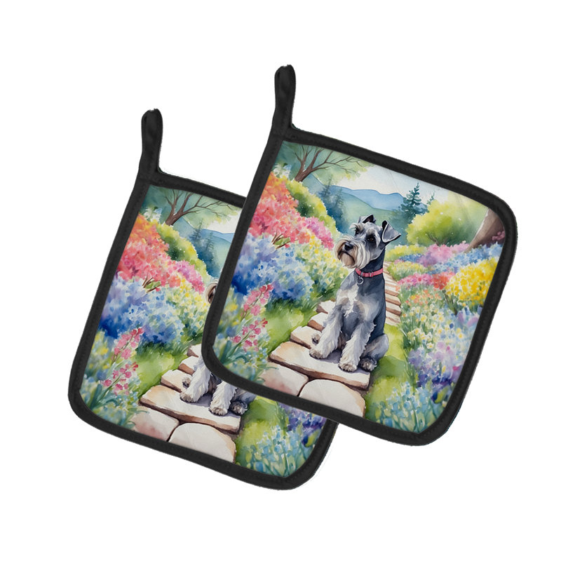 Caroline's Treasures Floral Polyester Potholder Set