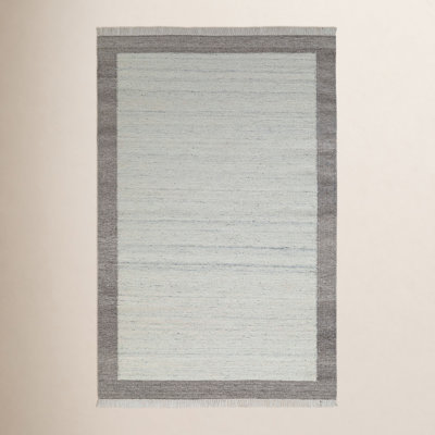 Kaylee Gray Ivory Hand-Tufted Wool Rug