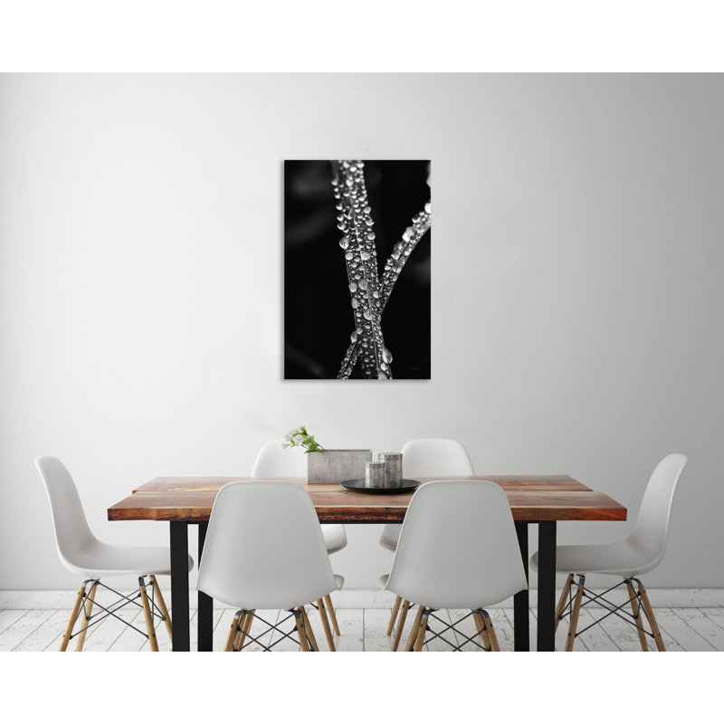 «Water Droplets», toile tendue par Aledanda, H 48 po x l 32 po x P 1,5 po