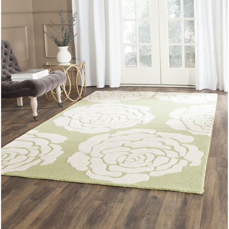 Cannen Hand Tufted Wool Floral Rug