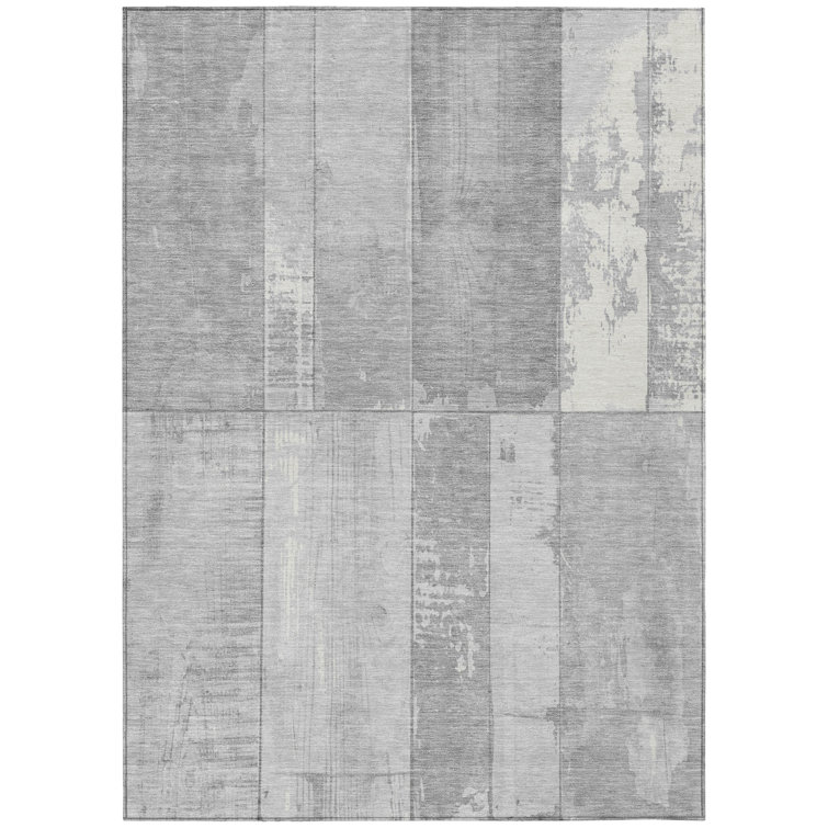 Machine Washable Indoor/Outdoor Xhevrie Gray Rug