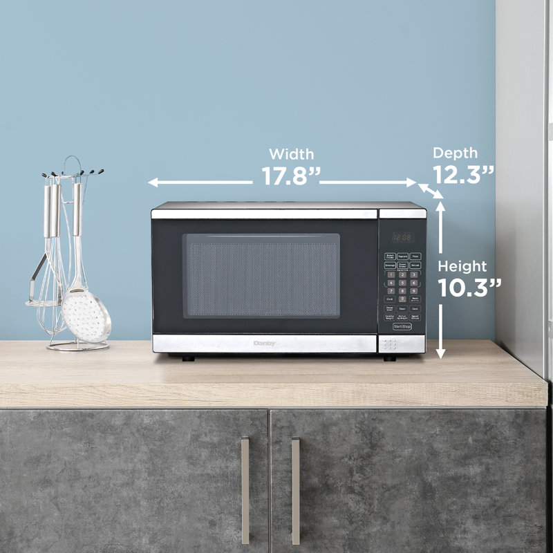 Danby 0.7 Cubic Feet 700 Watt Countertop Microwave