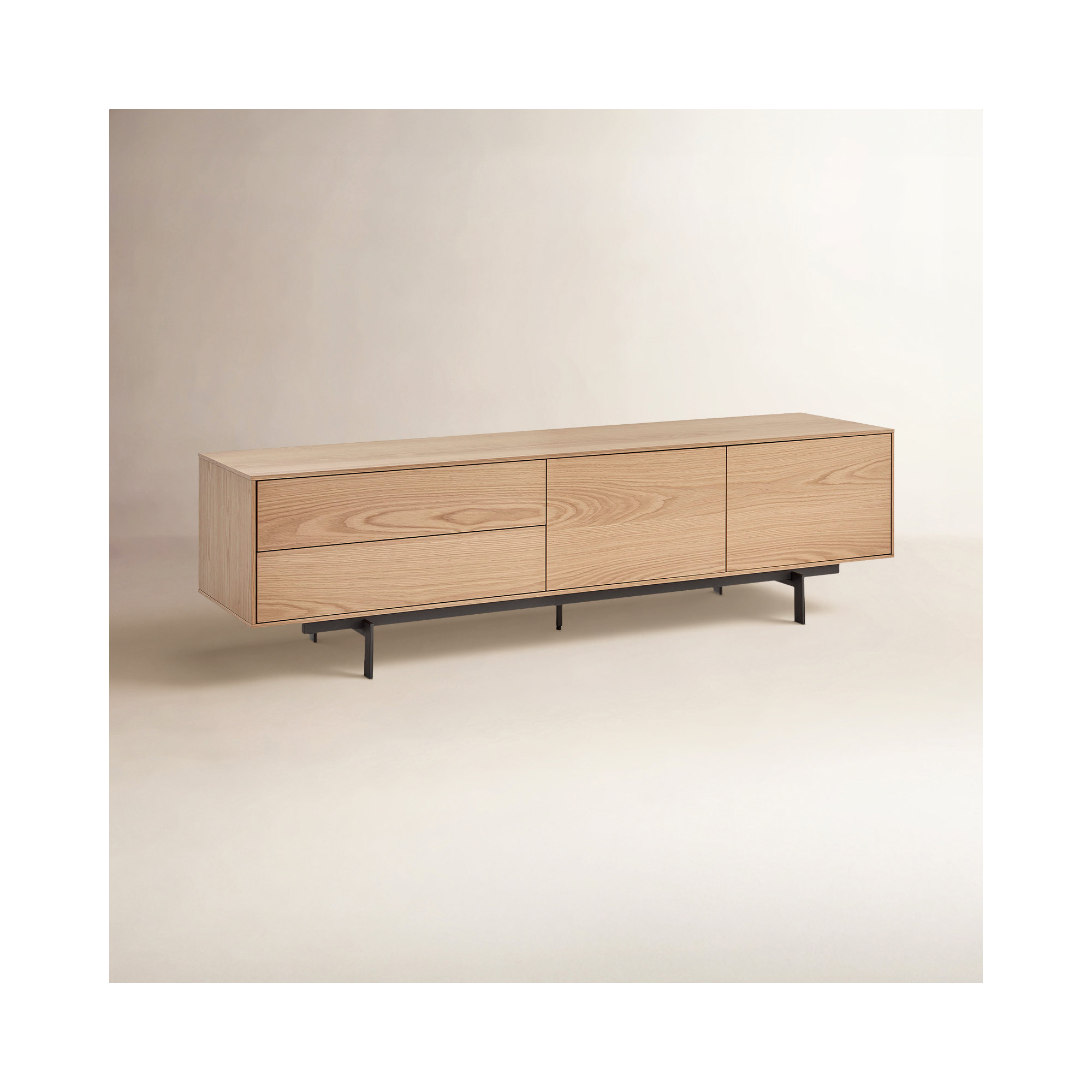 Quinn Media Stand In Oak, Oak