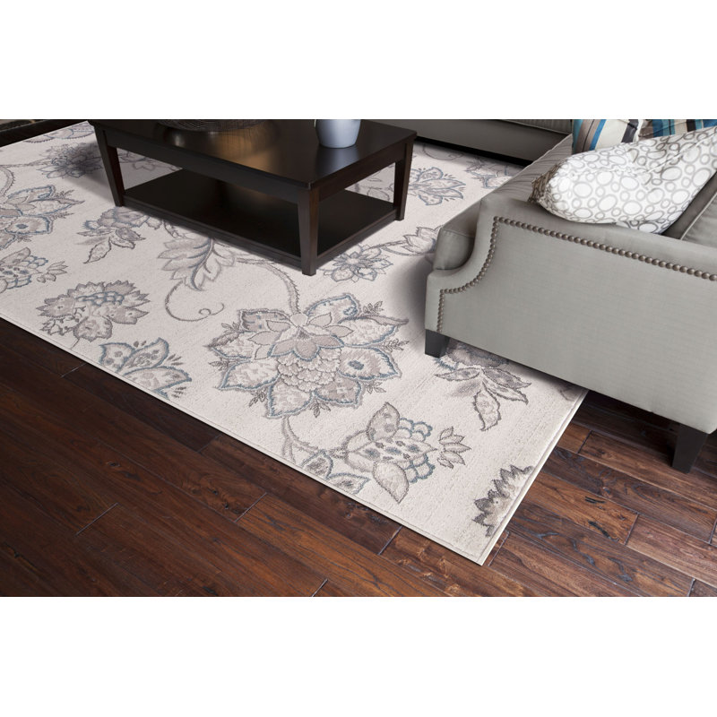Oriental Machine Woven Floral Area Rug in Ivory, Rectangle 5' x 7'