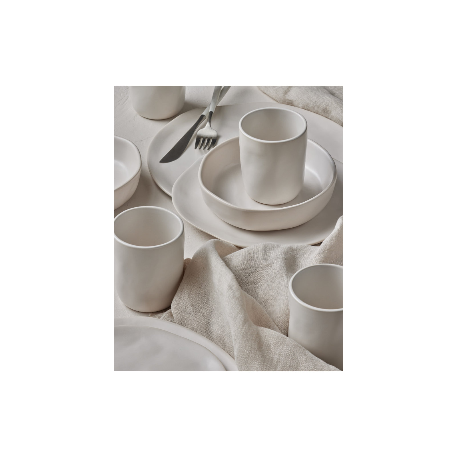 Stone by Mercer Project Hekonda 32-Piece Dinnerware Set Stoneware, White