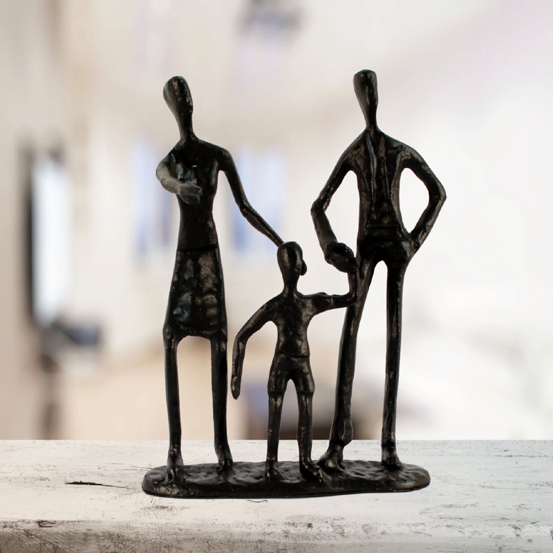 FAMILY 3 OUTING Iron Figurine 19cm, Mocha